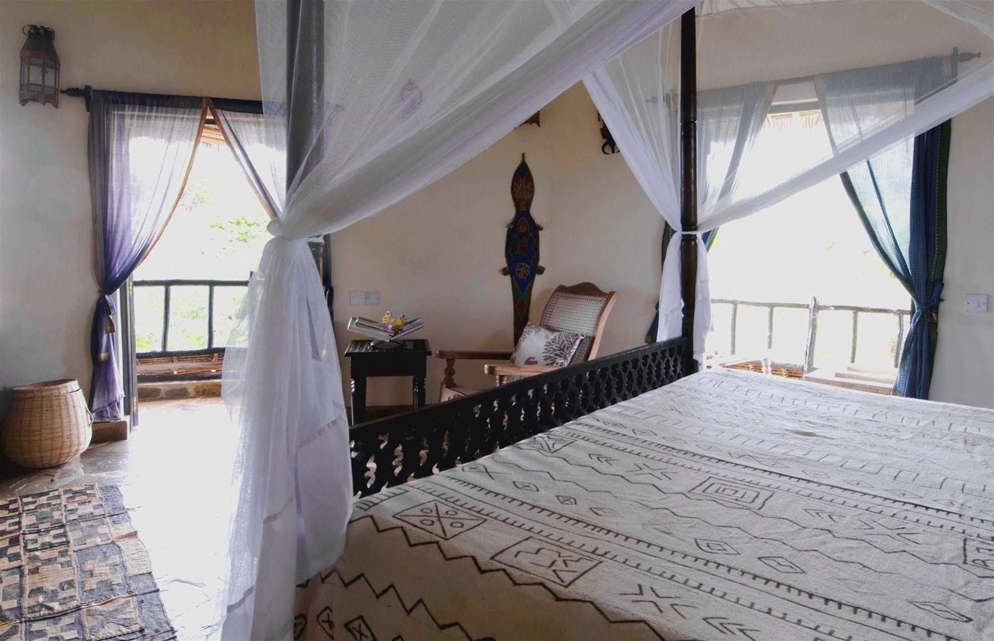 Kinondo Kwetu Hotel Diani Beach Exterior foto